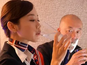 Khuôn mặt xinh đẹp nứng thèm khát phang của mina kitano
